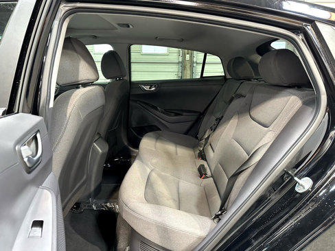 Used 2022 Hyundai Ioniq SEL image 14