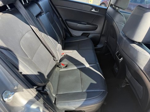 Used 2021 Kia Sportage S image 17