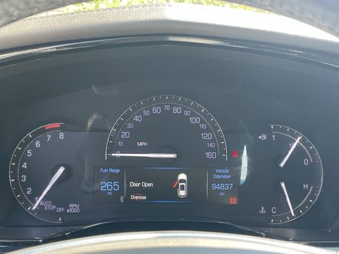 Used 2019 Cadillac XT5 Luxury image 39