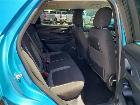 Certified 2025 Chevrolet TrailBlazer LT w/ Convenience Package image 25