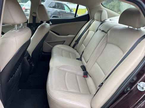 Used 2015 Kia Optima EX image 18