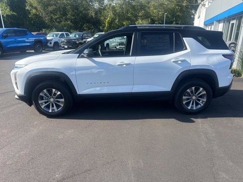 New 2026 Chevrolet Equinox LT w/ Convenience Package II image 2