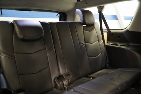 Used 2020 Cadillac Escalade ESV Luxury w/ LPO, Radiant Package image 21
