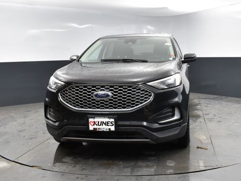 Used 2023 Ford Edge SEL image 5
