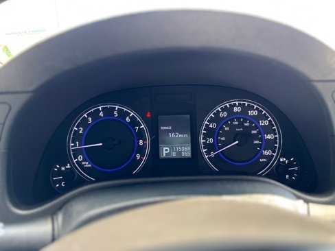 Used 2014 INFINITI Q60 Journey image 9