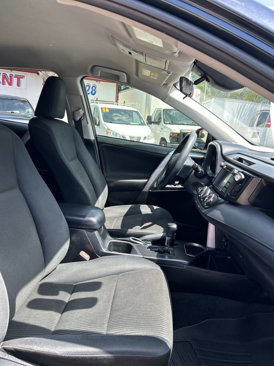 Used 2017 Toyota RAV4 LE image 8