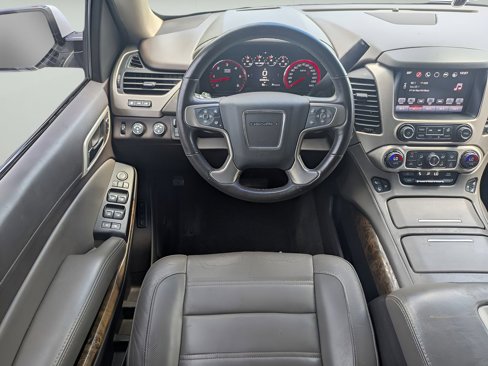 Used 2016 GMC Yukon Denali w/ Open Road Package image 18