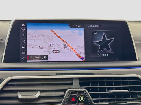 Used 2019 BMW 740i w/ Executive Package image 13