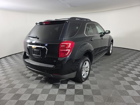 Used 2017 Chevrolet Equinox LT w/ Convenience Package image 5