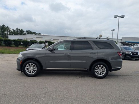 Used 2022 Dodge Durango SXT image 6
