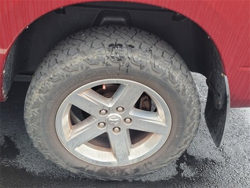 Used 2014 RAM 1500 Express image 6