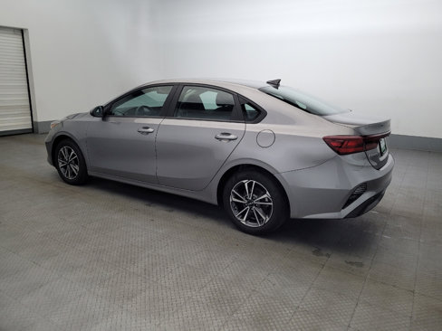 Used 2023 Kia Forte LXS image 3