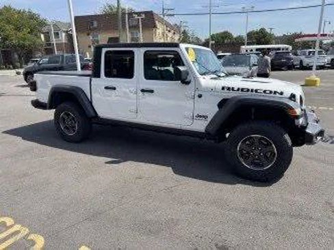 Certified 2022 Jeep Gladiator Rubicon w/ Cold Weather Group image 1