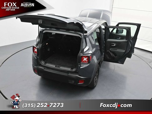 Used 2022 Jeep Renegade Sport image 34