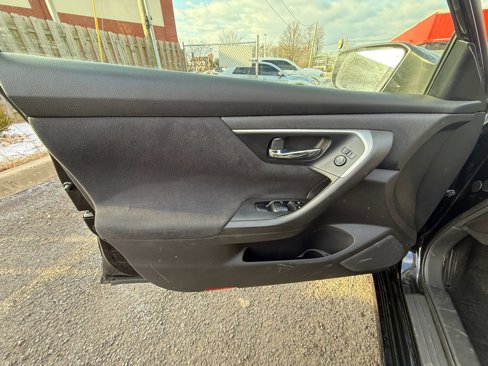 Used 2015 Nissan Altima 2.5 S image 12