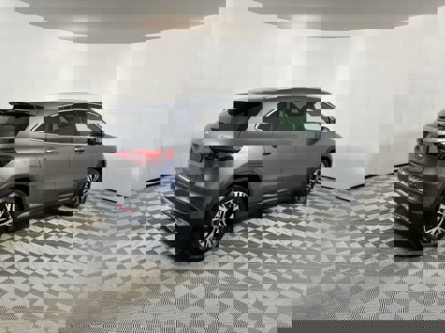 New 2025 Mercedes-Benz GLA 250 4MATIC image 8