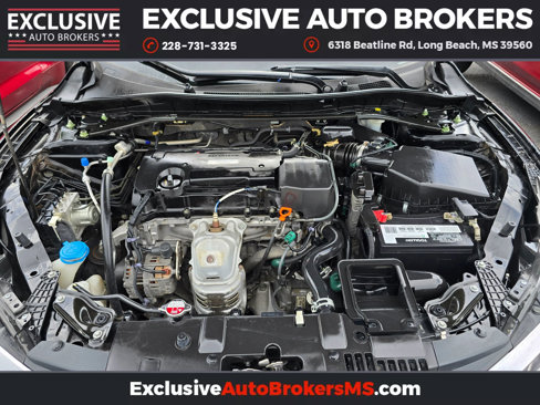 Used 2017 Honda Accord Sport image 14