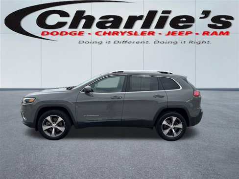 Certified 2019 Jeep Cherokee Limited image 1