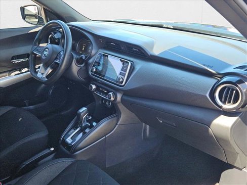 Used 2020 Nissan Kicks SV image 20