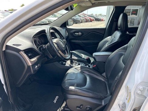 Used 2014 Jeep Cherokee Limited image 10