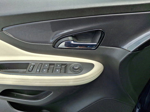 Used 2019 Buick Encore Preferred image 12