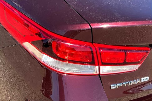 Used 2020 Kia Optima LX image 27