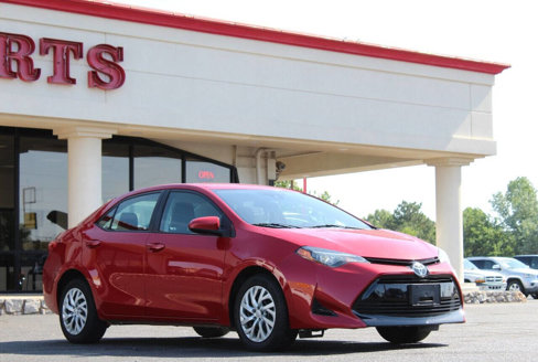 Used 2018 Toyota Corolla L image 3