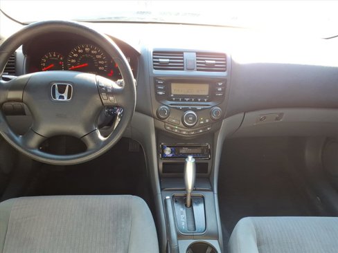 Used 2003 Honda Accord LX image 7