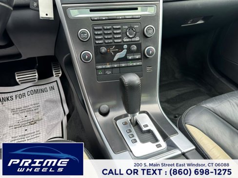 Used 2010 Volvo XC60 T6 image 20