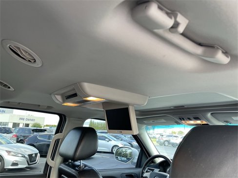 Used 2009 Cadillac Escalade AWD image 18