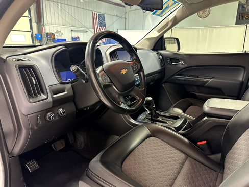 Used 2017 Chevrolet Colorado Z71 image 9