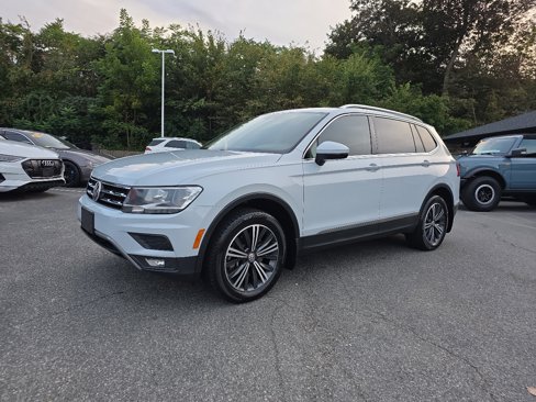 Used 2018 Volkswagen Tiguan SEL image 3
