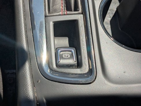 Used 2022 Chevrolet Equinox RS w/ RS Leather Package image 27
