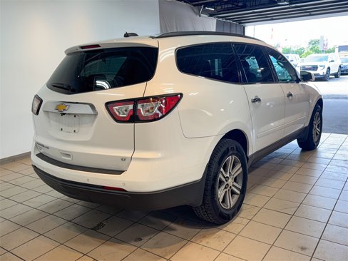 Used 2017 Chevrolet Traverse LT image 6