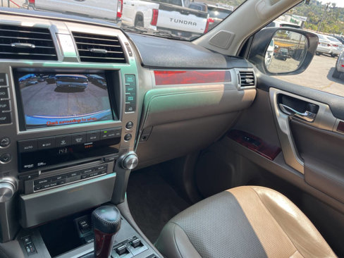 Used 2012 Lexus GX 460 Premium image 28