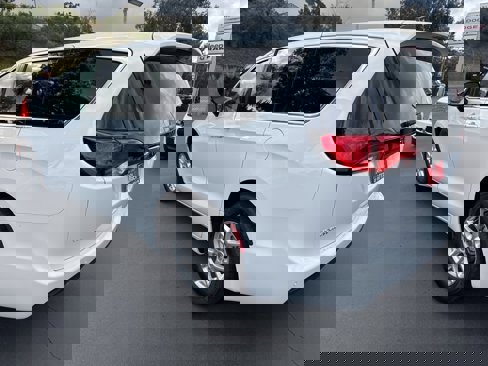 New 2025 Chrysler Voyager LX image 6