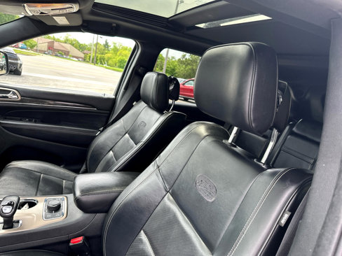 Used 2015 Jeep Grand Cherokee Overland w/ Advanced Technology Group image 10
