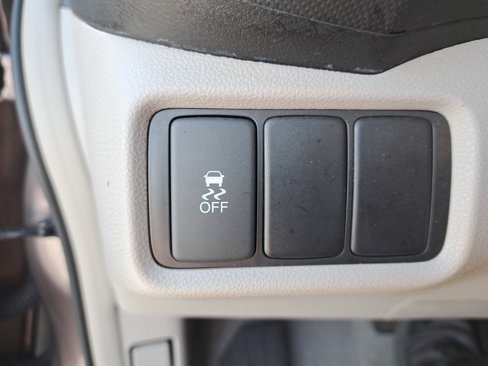 Used 2014 Honda Insight EX image 25