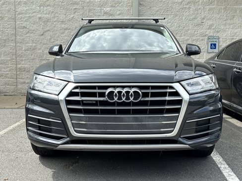Used 2018 Audi Q5 2.0T Premium Plus w/ Premium Plus Package image 2