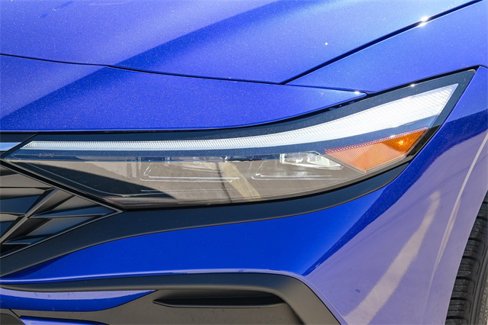 New 2025 Hyundai Elantra Sport image 11
