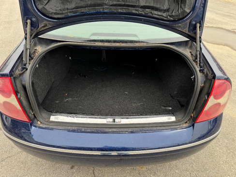 Used 2005 Volkswagen Passat GLS image 14