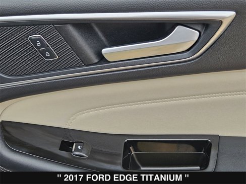 Used 2017 Ford Edge Titanium image 32