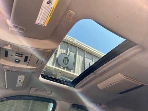Used 2019 GMC Yukon SLT w/ Premium Edition image 13