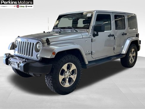 Used 2018 Jeep Wrangler Unlimited Sahara image 3