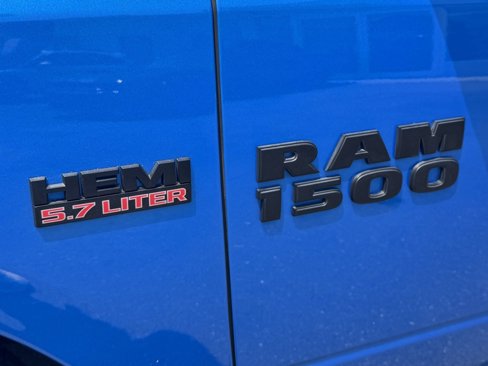 Certified 2018 RAM 1500 Sport w/ Hydro Blue Sport Package image 6