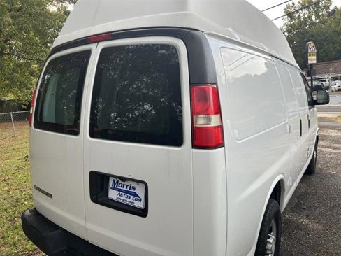 Used 2015 Chevrolet Express 2500 image 4