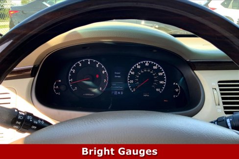Used 2011 Hyundai Azera Limited w/ Navigation Pkg 3 image 21