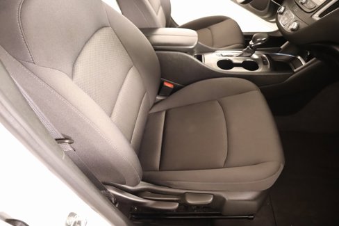 Used 2023 Chevrolet Malibu LT image 13