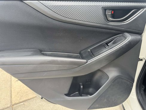 Used 2022 Subaru Crosstrek 2.0i image 16