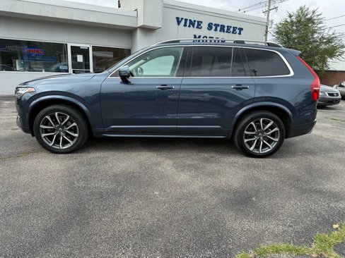 Used 2019 Volvo XC90 T6 Momentum w/ Advanced Package image 2